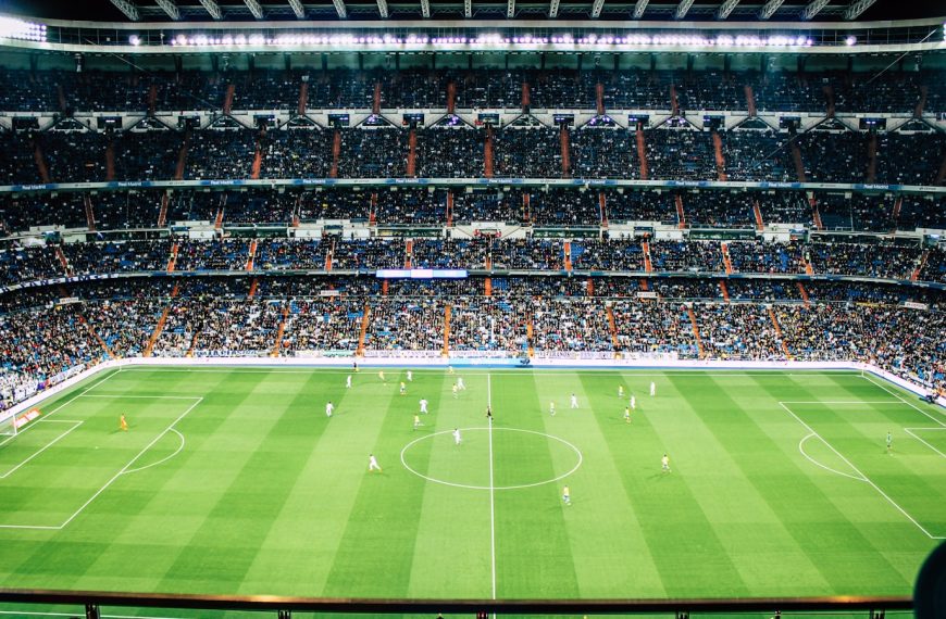 NIL Deals Reshape College Sports…